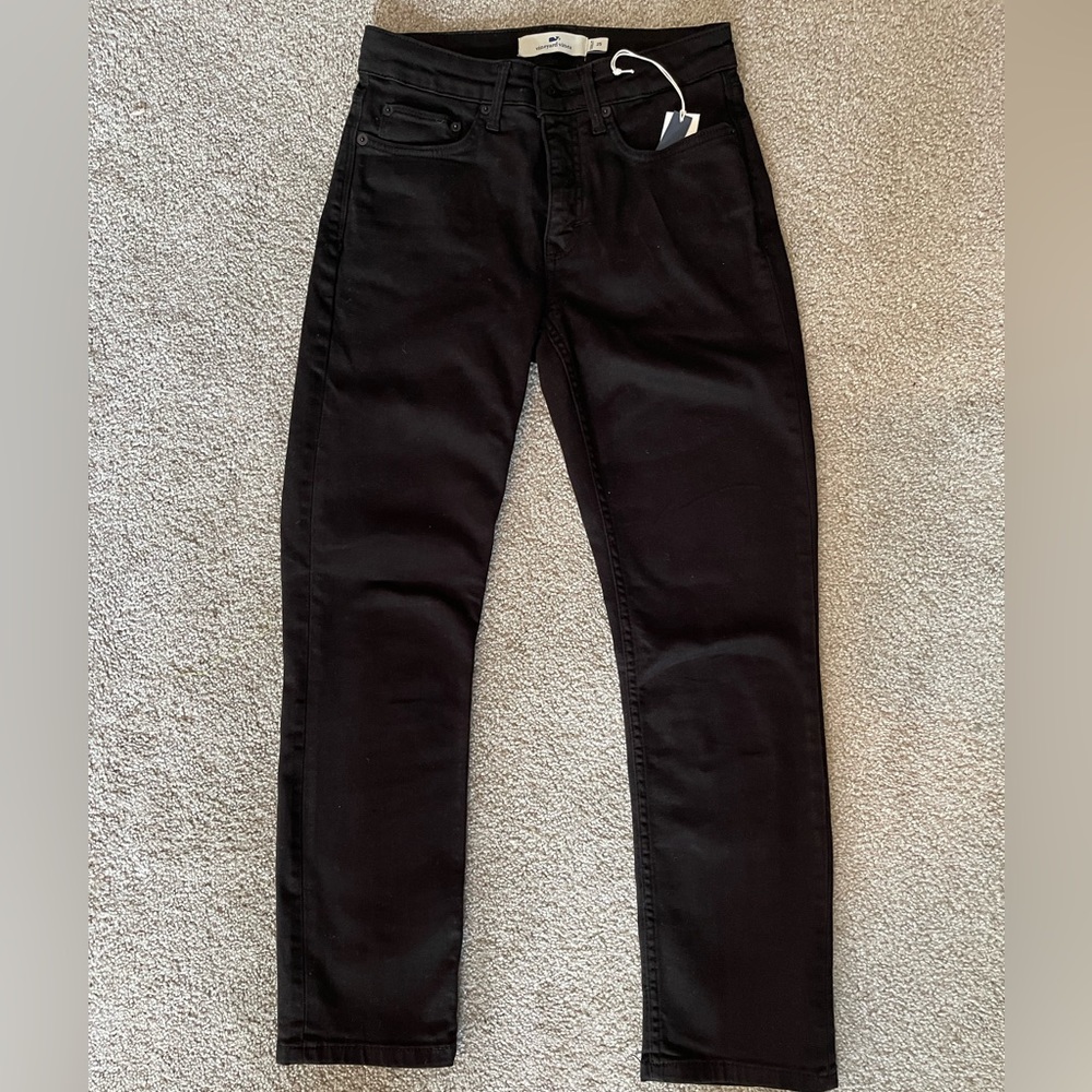 Vineyard Vines High Rise black jeans. Size 25